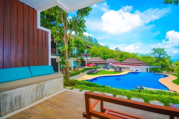 Hotel Crystal Wild Resort Panwa Phuket (Batu Pahat, Simpang Kanan)